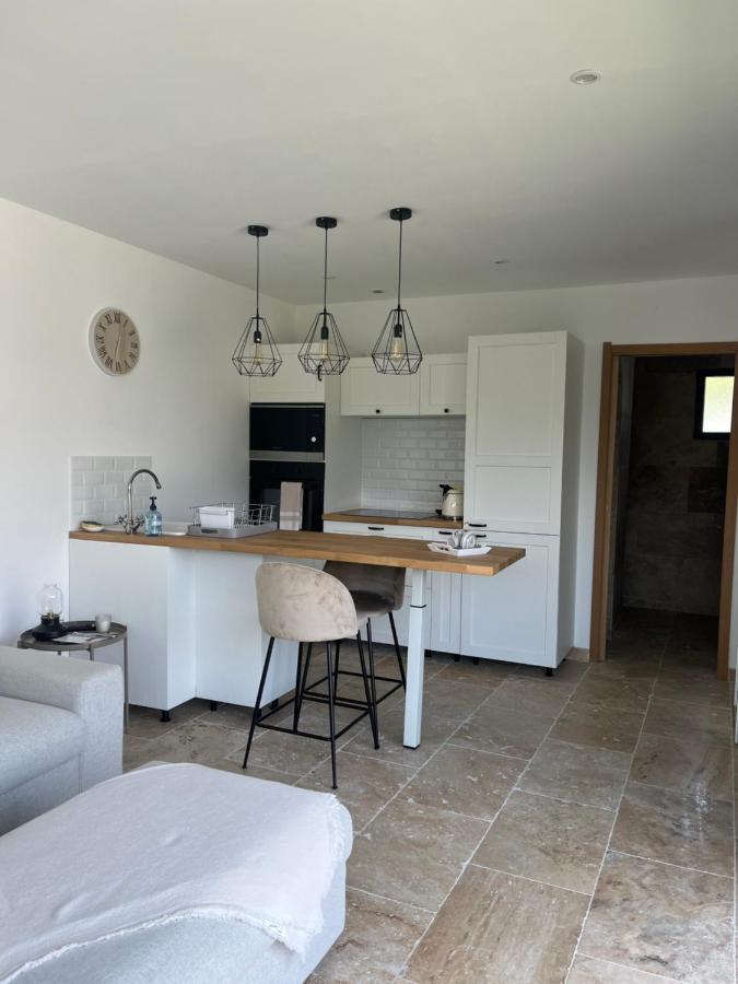 Magnifique Studio Avec Piscine Arles Exterior foto